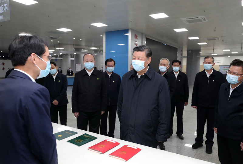 2021年3月23日，習(xí)近平在福建三明沙縣農(nóng)村產(chǎn)權(quán)交易中心考察。