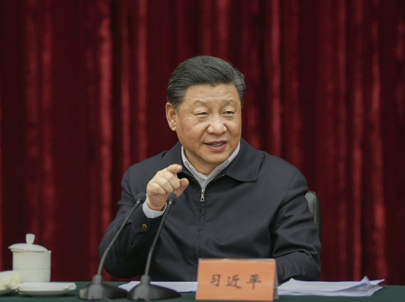 2019年4月15日至17日，中共中央總書記、國家主席、中央軍委主席習近平在重慶考察，并主持召開解決“兩不愁三保障”突出問題座談會。這是4月16日下午，習近平主持召開解決“兩不愁三保障”突出問題座談會并發(fā)表重要講話。新華社記者 謝環(huán)馳 攝